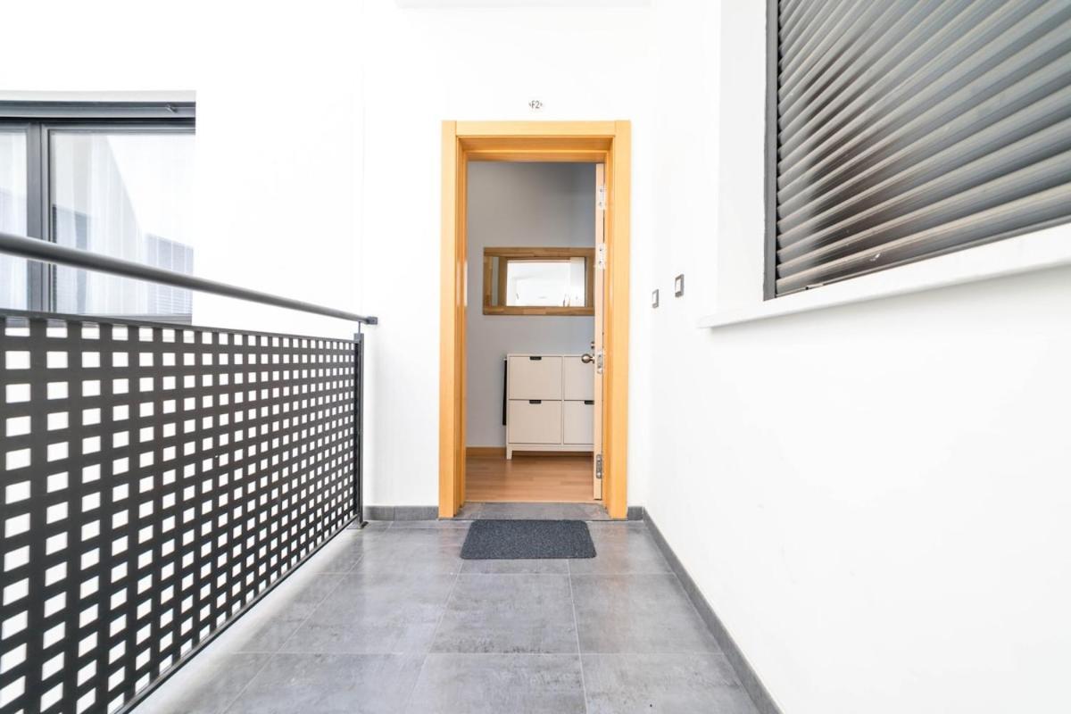 -Malagasunapts- Stylish City Centre Pool&Parking Buitenkant foto